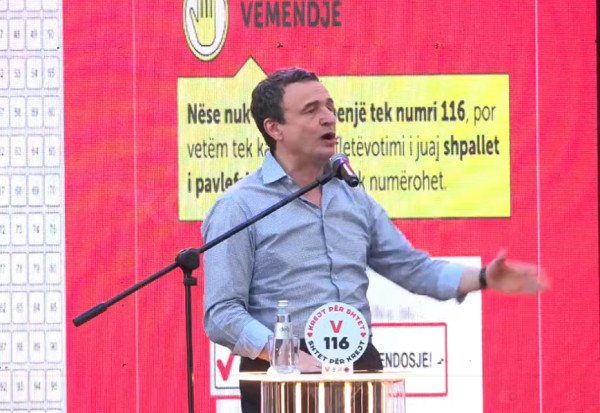 ​Albin Kurti prezanton në Lipjan projekte për banim dhe arsim