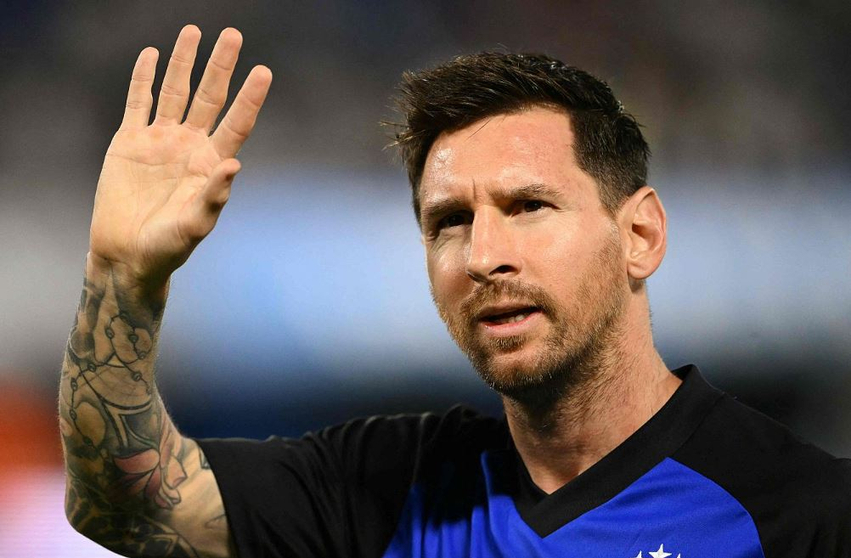 Lionel Messi i shton kabinetit të trofeve një tjetër çmim të lakmuar