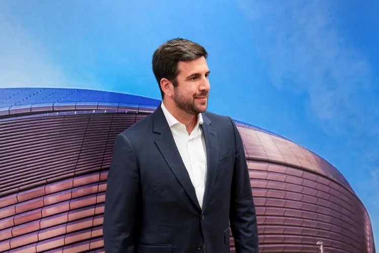 Enrique Riquelme: Dua falimentin e Barçës