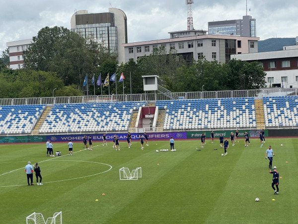 ​Vajzat e Kroacisë stërviten në “Fadil Vokrri” para ndeshjes me Kosovën