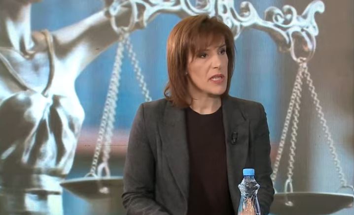 “Igli Tare pretendon se vila është e tij”- Gazetarja Klodiana Lala: Pozitat e Belinda Ballukut janë rënduar ndjeshëm