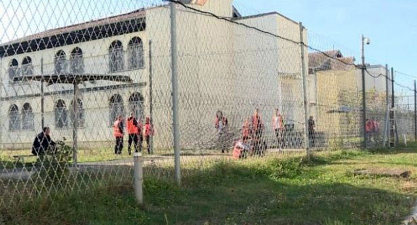 Arratisen 2 persona nga Qendra Korrektuese në Lipjan  policia i kap dhe i kthen pas grilave