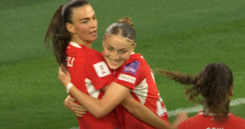 Riola Xhemaili  Të gjitha donim të tregonim se në Zvicër mund të luajmë futboll të bukur
