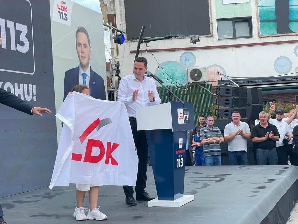 LDK-ja me 5 mijë euro gjobë për pjesëmarrjen e fëmijëve në fushatë
