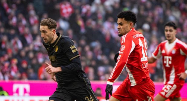 Bayern harron Gordonin