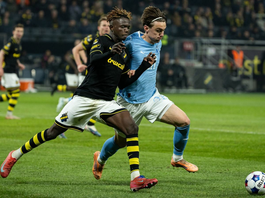 Chelsea dhe Newcastle në garë për talentin e ri nigerian