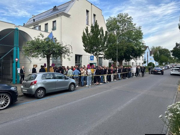 Mbi 10 mijë votues nga diaspora kanë votuar deri në orën 13:00