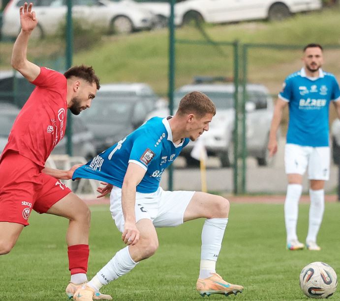 Llapi apo Dinamo në Superligë?