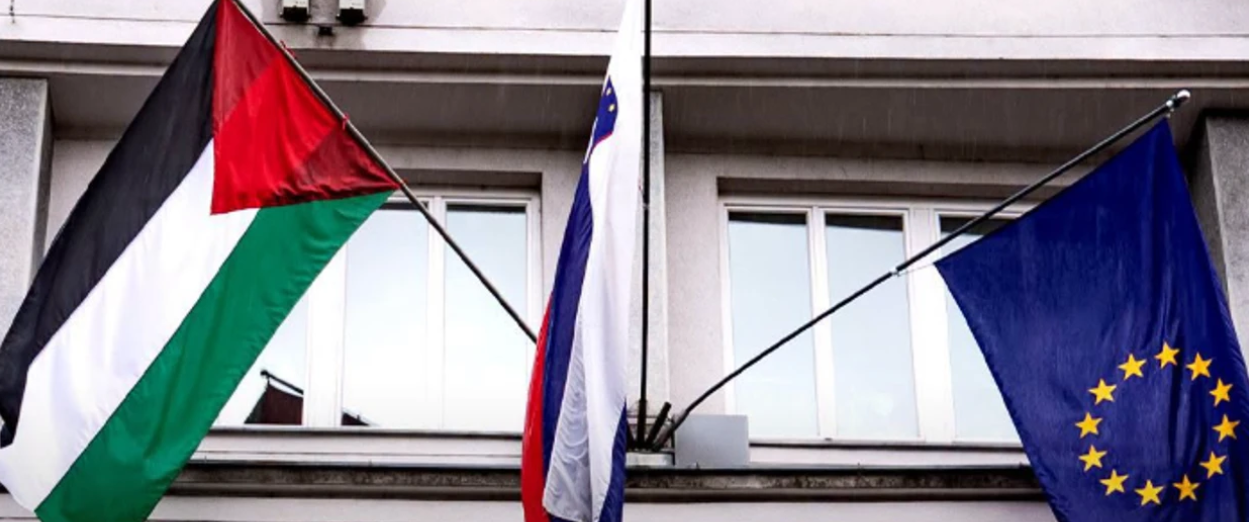 Presidentja sllovene ngre flamurin palestinez në Pallatin Presidencial