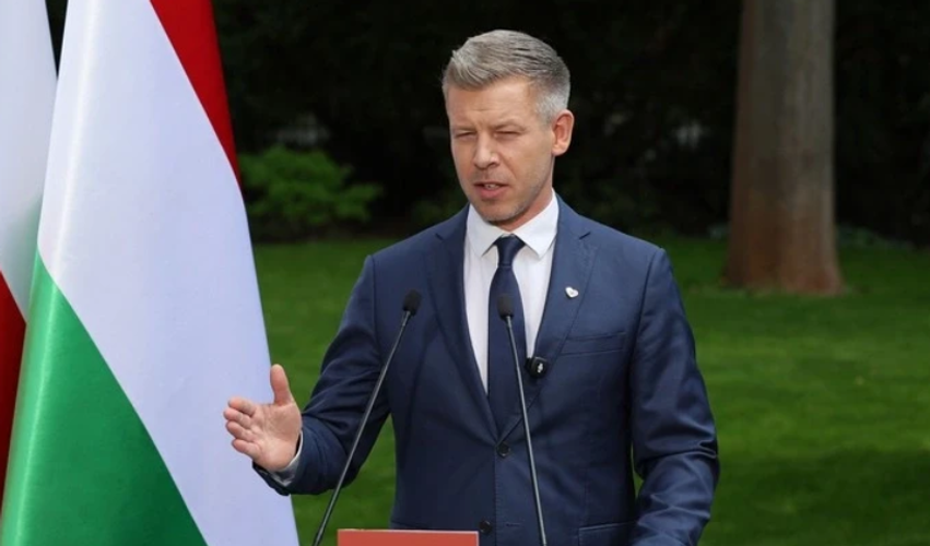 Hungaria kufizon lejet e punës për punëtorët nga vendet jashtë BE së