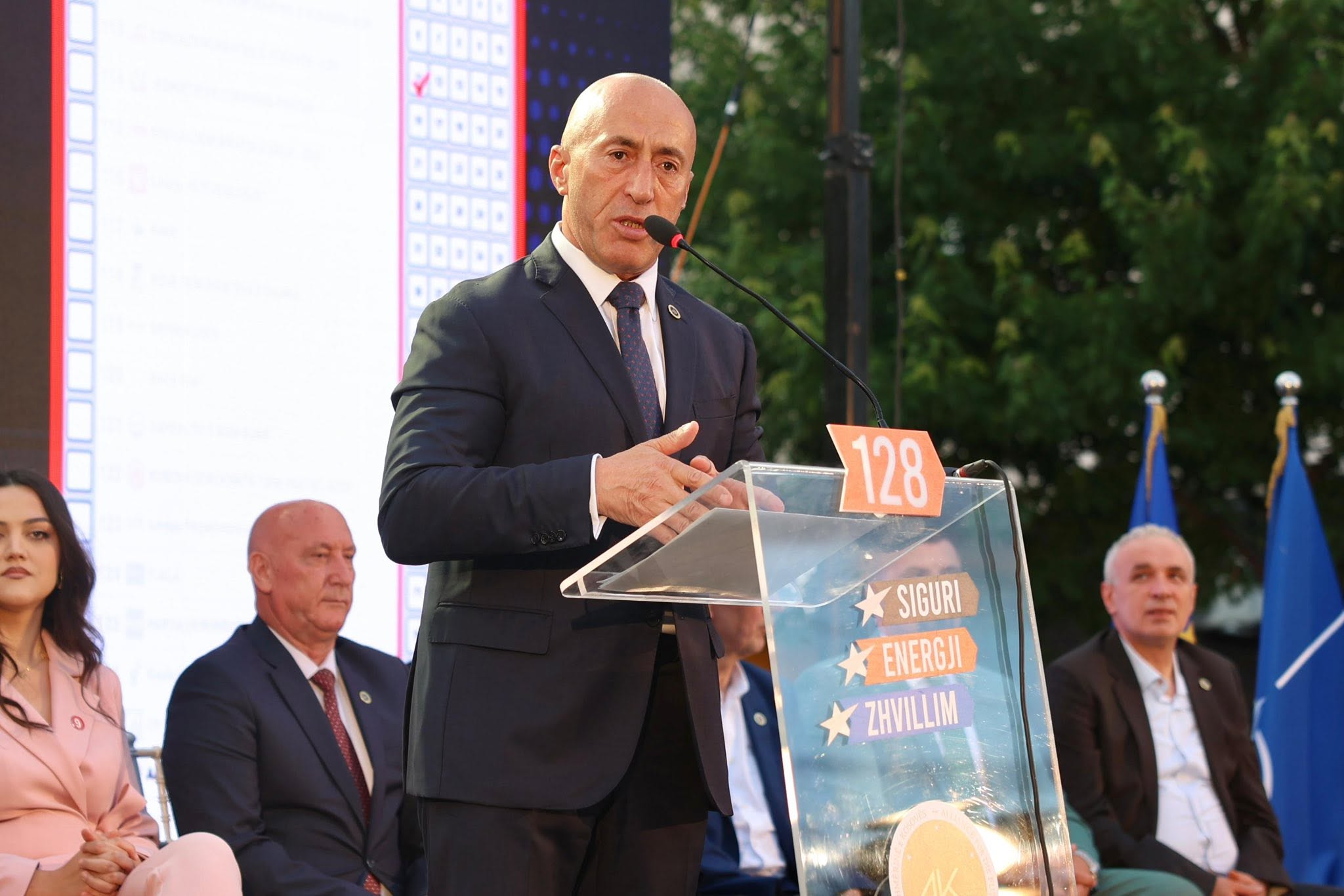 Haradinaj thirrje qytetarëve: Nesër vendoset për siguri, energji e zhvillim