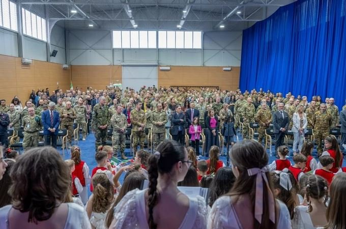 Përmes muzikës dhe vallëzimit, KFOR-i italian promovon paqen në Kosovë