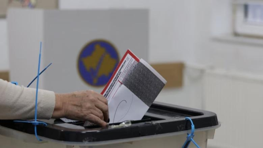 Numërohen gjysma e votave në këtë komunë  garë e fortë mes partive