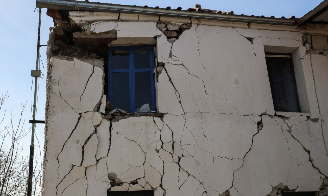 Dy tërmete godasin ishullin Evia në Greqi, panik dhe dëme materiale në disa zona