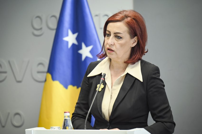 Rexhepi e shqetësuar me informacionet se u gjetën fletëvotime të dëmtuara në Jabllanicë
