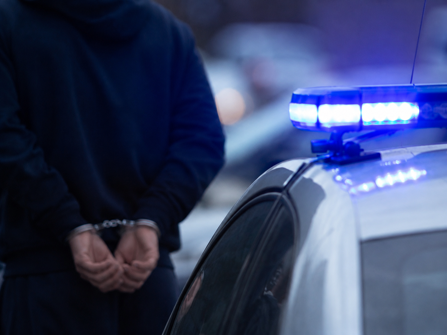 Policia në aksion gjatë zgjedhjeve në Prizren, 4 persona përfundojnë në pranga