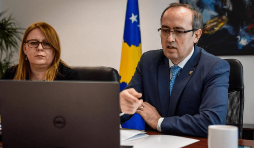 Jashtë 10 shes së parë  por mes më të votuarve  rikthehen fuqishëm Hoti dhe Bajrami