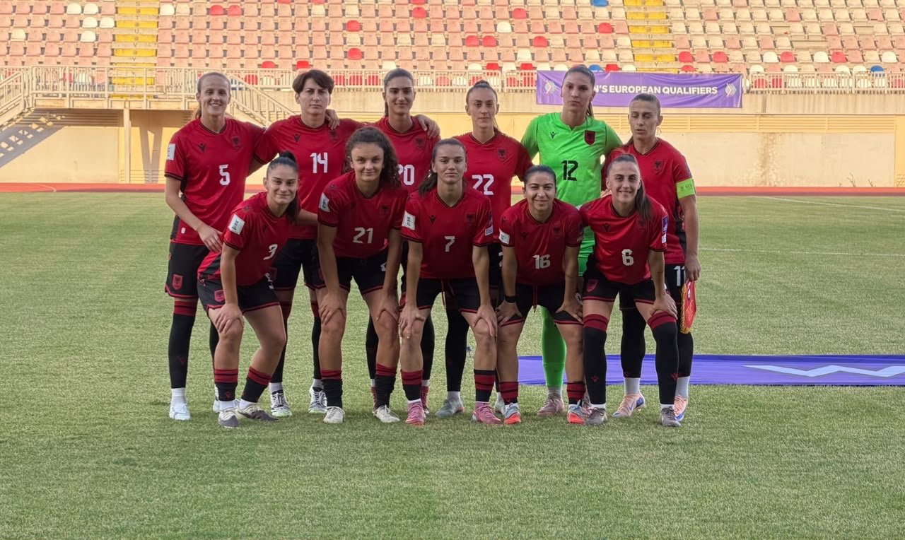 Shqipëria e vajzave shkruan historinë, siguron play-off-in e Botërorit “Brazil 2027”