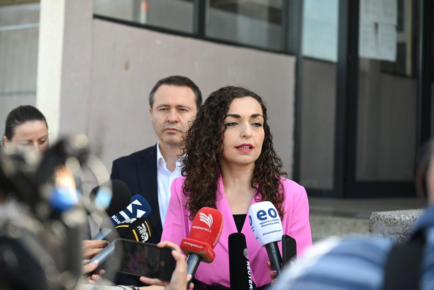 Reagim i fortë nga familja Imeri  Kurti fitoi bindshëm  Osmani u demaskua politikisht