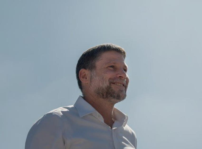 ministrit-izraelit-te-financave-i-ndalohet-hyrja-ne-france