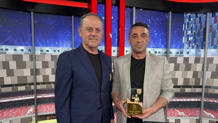 Nevil Dede shpallet trajneri i muajit maj në Abissnet Superiore