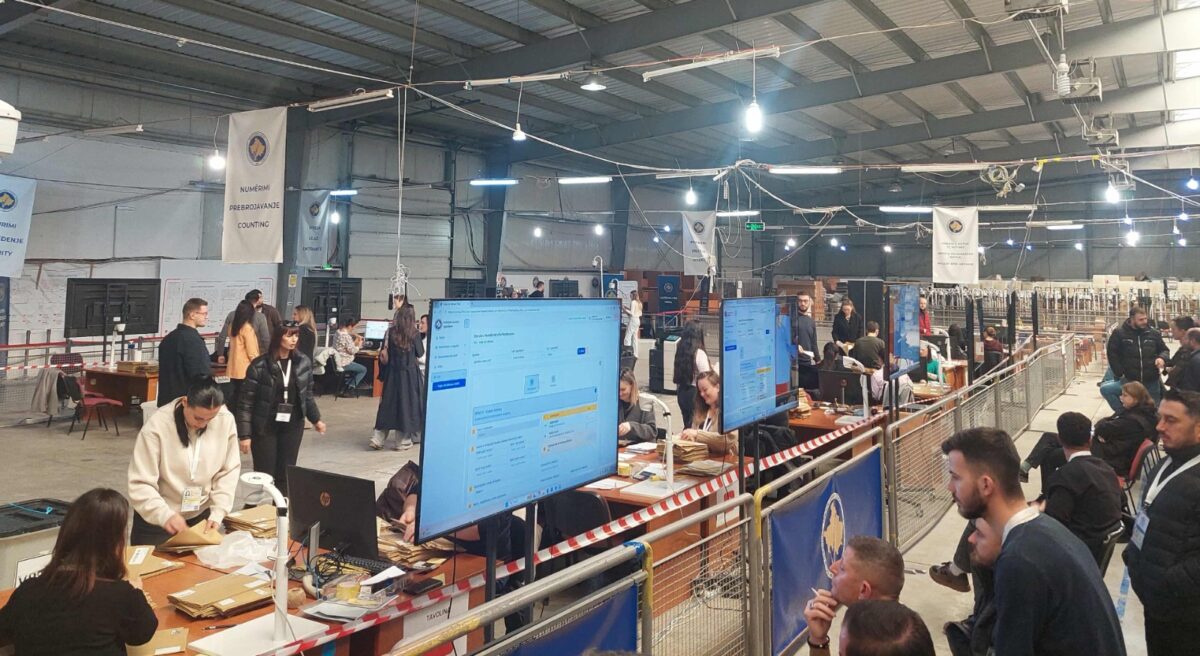 Numërimi i votave – Kush është dyshja më e votuar e partive në Prishtinë?