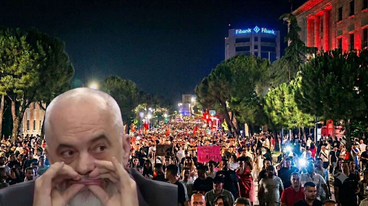 Heshtja e socialistëve përballë protestës, zgjedhje apo detyrim?