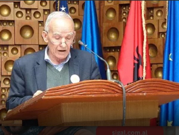 Ligjërata në Albanologji, Kabashi: Letërsia shqipe nuk do të ishte e plotë pa Kadarenë
