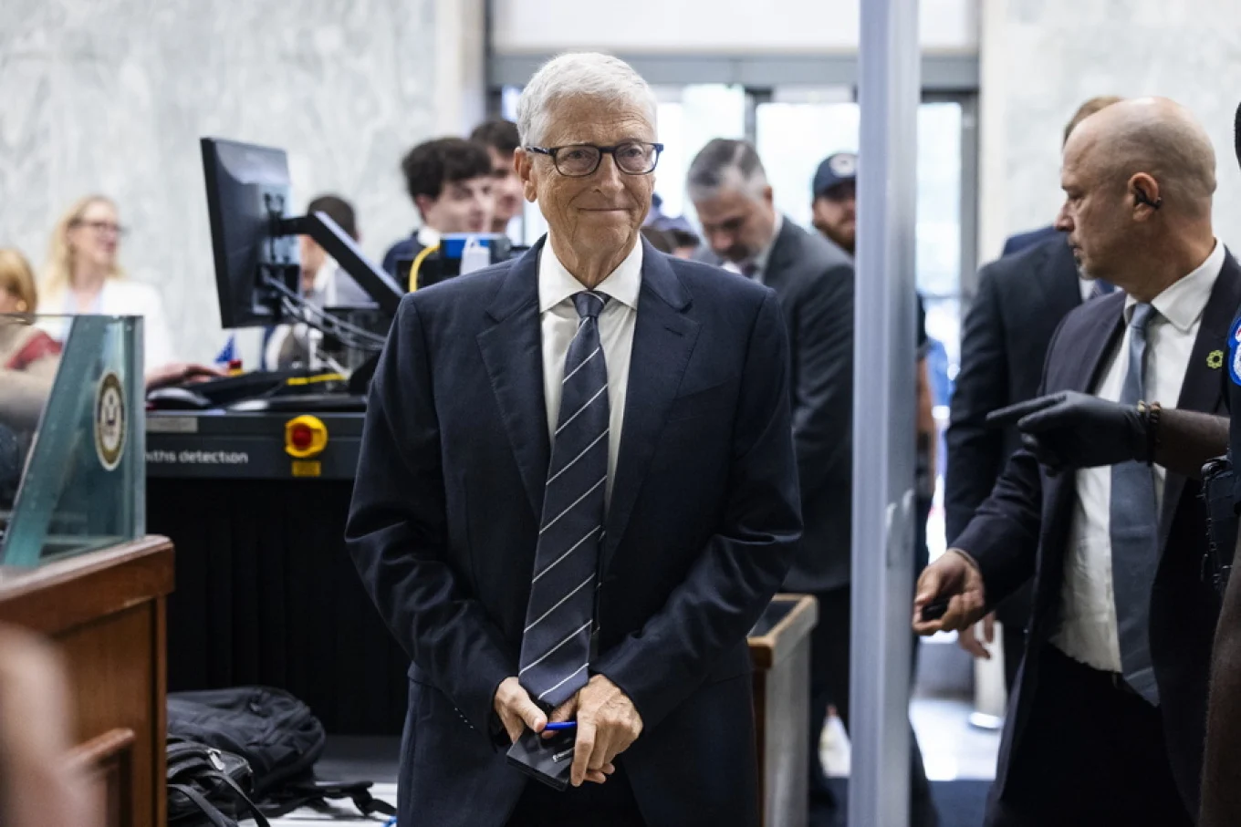 Bill Gates para Kongresit për çështjen Epstein, mohon akuzat dhe kërkon transparencë
