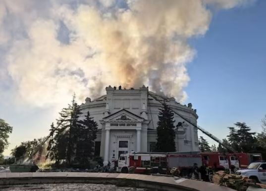 Dronët godasin muzeun historik në Krimenë e aneksuar nga Rusia