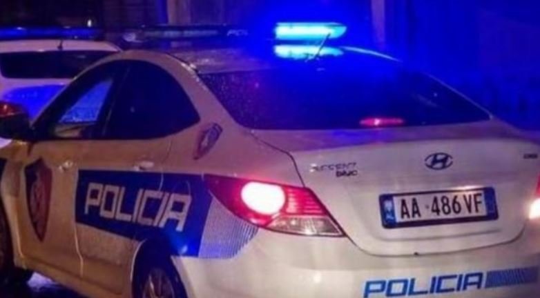 Dorëzohet në Komisariatin e Policisë Sarandë oficeri i policisë, 4 punonjësit 