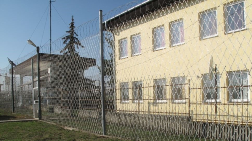 Dy të burgosur arratisen nga Qendra Korrektuese në Lipjan  arrestohen pak më vonë