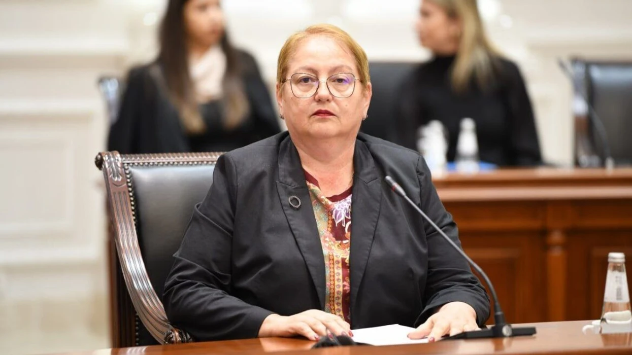 Janevska uron përfundimin e vitit shkollor: Ishte më i mirë se ai paraprak, prioritet mbetet interesi i nxënësve