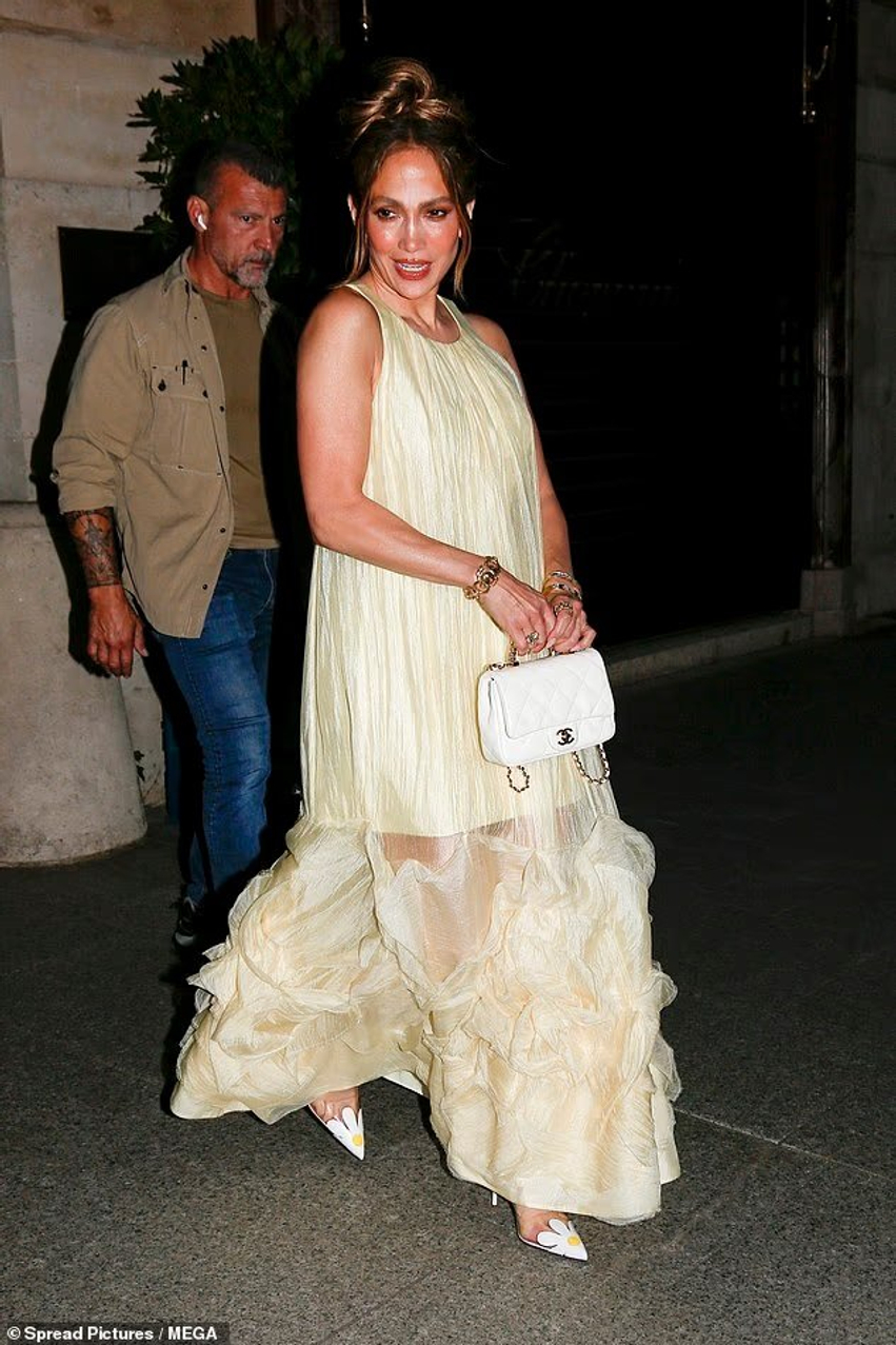 Jennifer Lopez bën deklaratë të guximshme   Do të kisha bërë seks me secilin prej tyre 