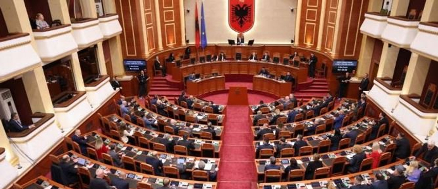 Sot seancë plenare në Kuvend  6 interpelanca në rend dite  mes tyre edhe me kryeministrin