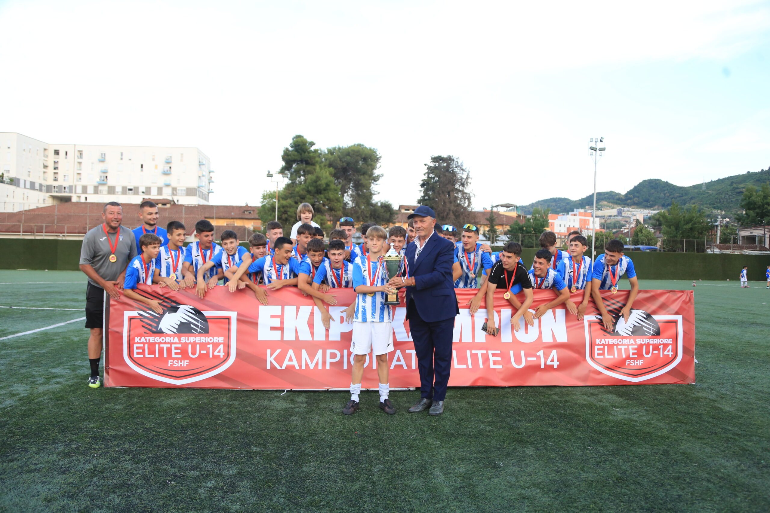 Dy trofe për Tiranën U-13 dhe U-14