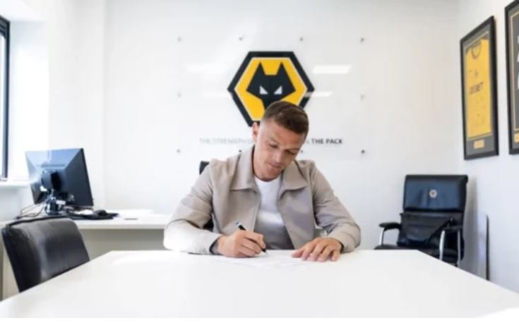Trippier po e shqyrton mundësinë e prishjes së marrëveshjes me Wolvesin