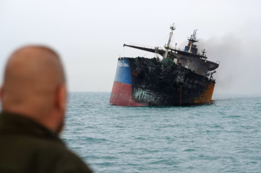 Tre marinarë indianë humbën jetën  India thërret diplomatin e lartë amerikan pas sulmeve pranë Hormuzit
