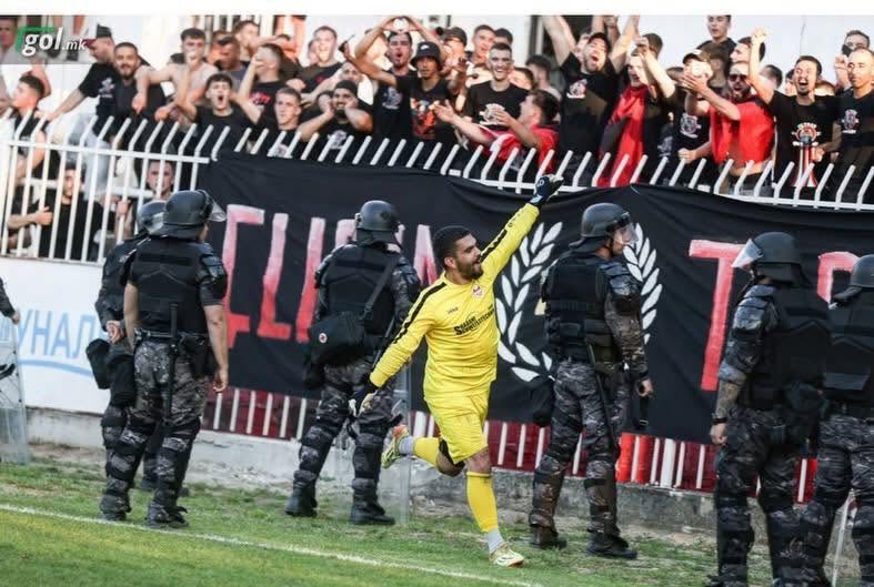 Stoleski mbetet të Shkëndija e Haraçinës
