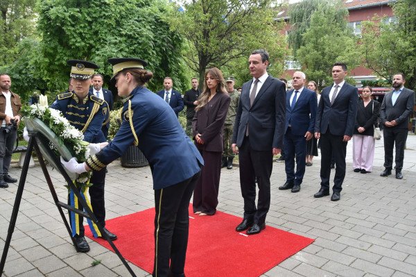 ​Haxhiu e Kurti: Trashëgiminë që na lënë dëshmorët dhe heronjtë ta kemi si udhërrëfyes për shtetin