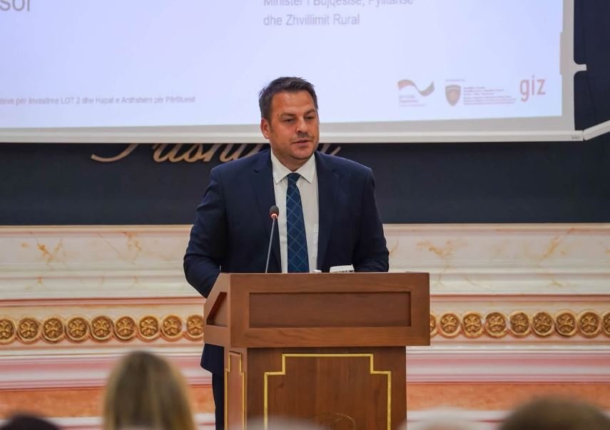 Ministri Muja: Shpallen 65 përfituesit e LOT 2 në kuadër të skemës së granteve për zhvillim rural