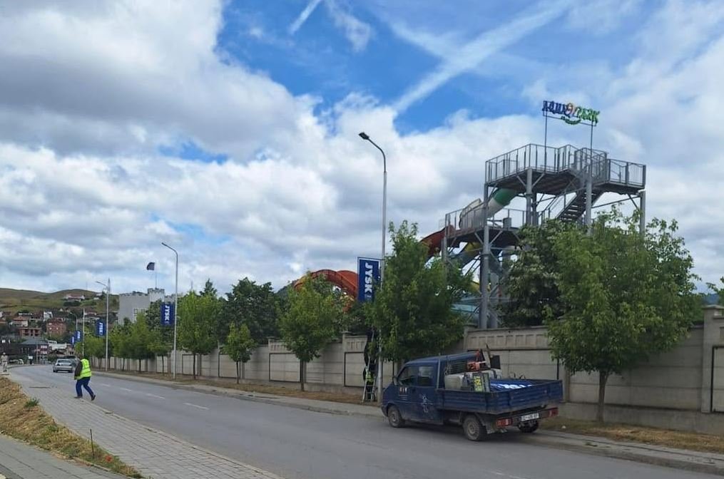 Komuna e Mitrovicës mbetet e përkushtuar në lirimin e hapësirave publike