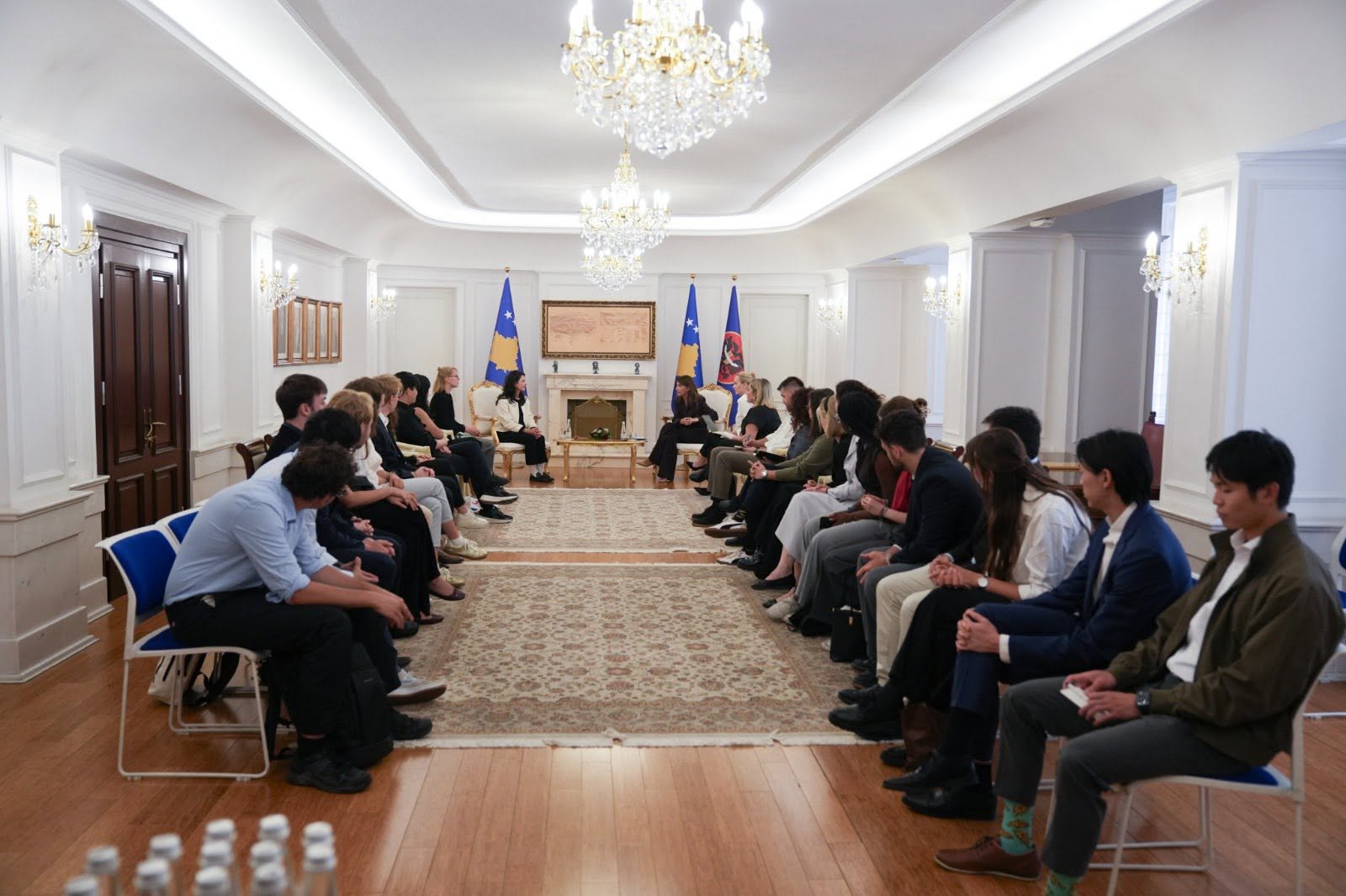 Haxhiu pret studentët e ETH Zürich, diskuton për potencialin e Kosovës 