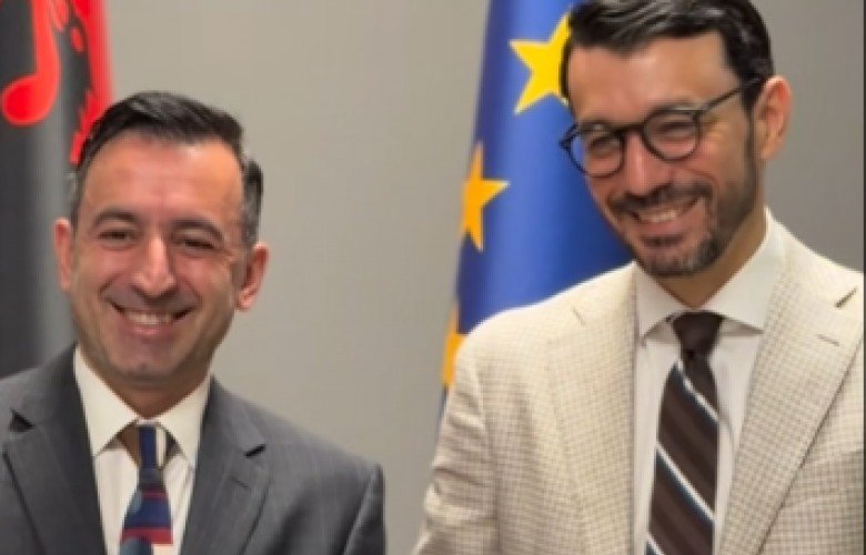 Kosova dhe Shqipëria zotohen për realizimin e hekurudhës Durrës–Prishtinë