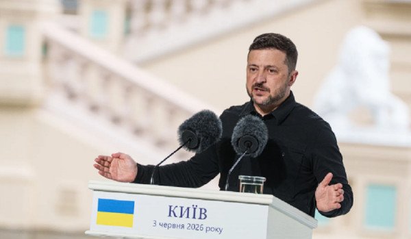 ​Ukraina dhe Rusia bëjnë grevë tregtare, ndërsa Kievi i afrohet anëtarësimit në BE