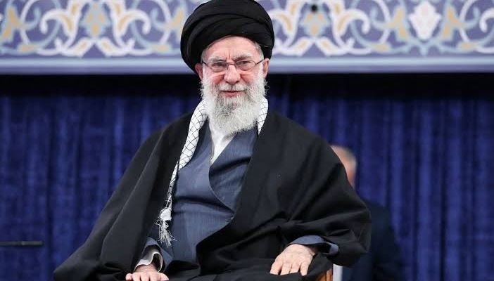 Irani shpall ceremonitë mortore për Ali Khamenein, autoritetet iraniane bëjnë publike detajet