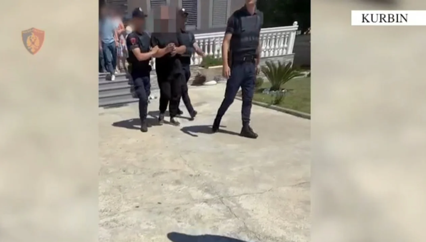 Shërbente si furnizues i heroinës  arrestohet 48 vjeçari në Kurbin  Në banesë i gjenden 144 bimë kanabisi