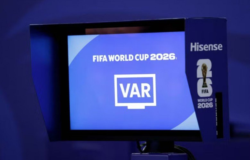 FIFA përballet me polemika  zyrtari i VAR it mund të largohet nga Botërori