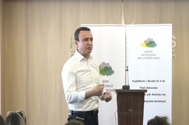 Inaugurohet programi për asistentë të nxënësve me nevoja të veçanta
