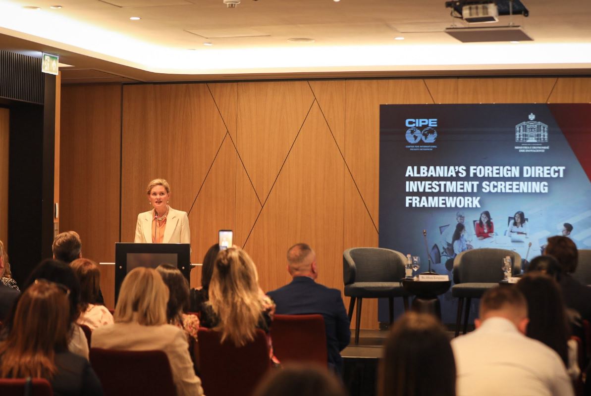 Prezantimi i ligjit për investimet e huaja/ VanHorn: Investitorët amerikanë kanë nevojë për besim se rregullat janë të qarta dhe fusha e lojës është e barabartë